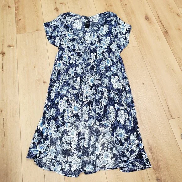 New Torrid Womens One Size 1 / 2 (14-20) Blue Floral Cinc Waist Tie Kimono $69 - Picture 1 of 16